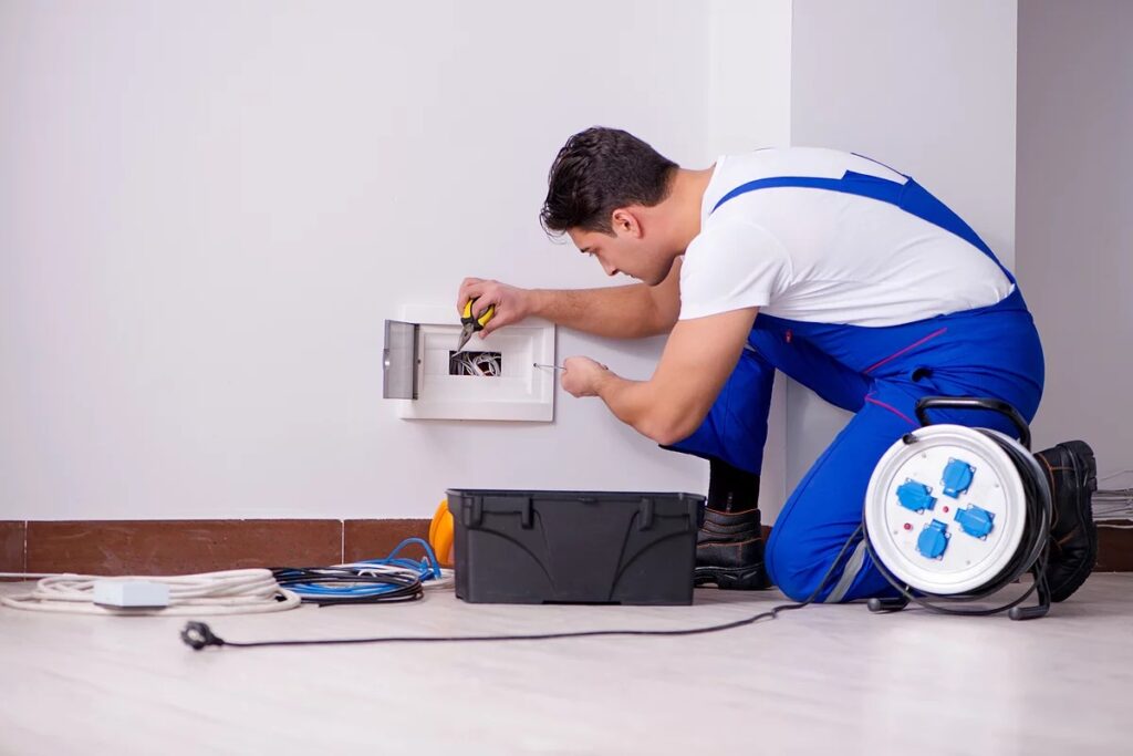Fixiz Electrical services , EICR, Remedial works in all around London