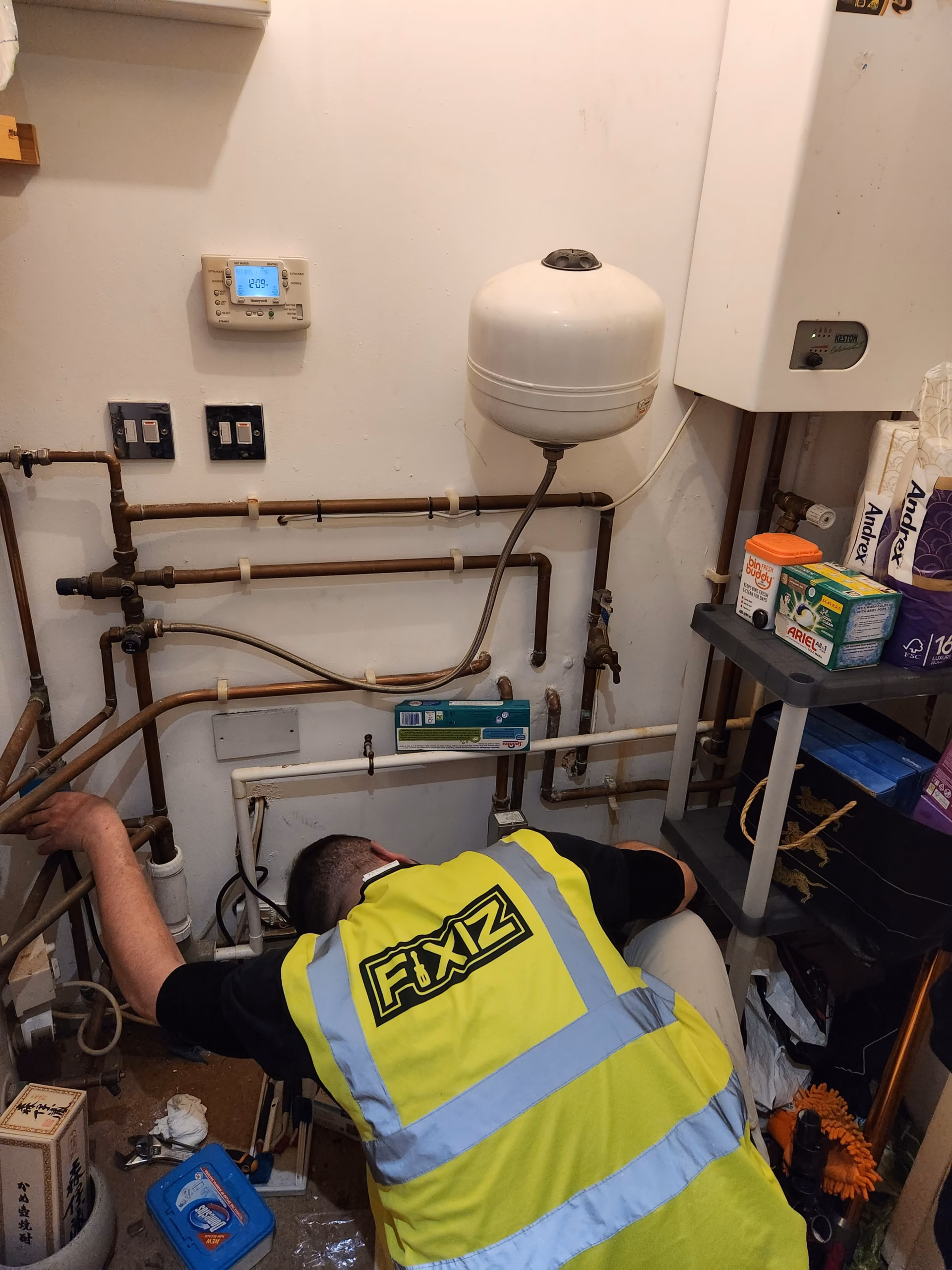 Fixiz team at work — London building project