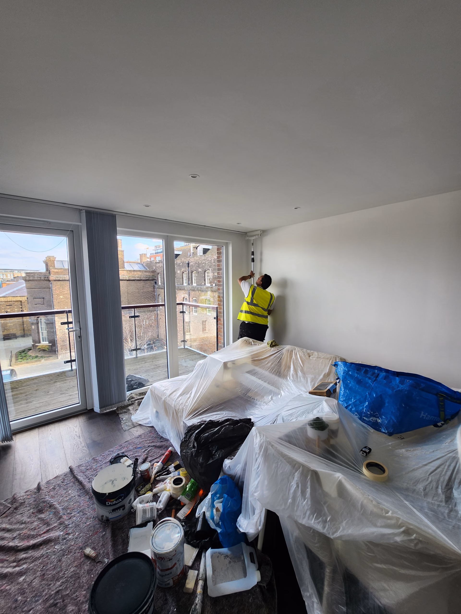 Fixiz team at work — London building project