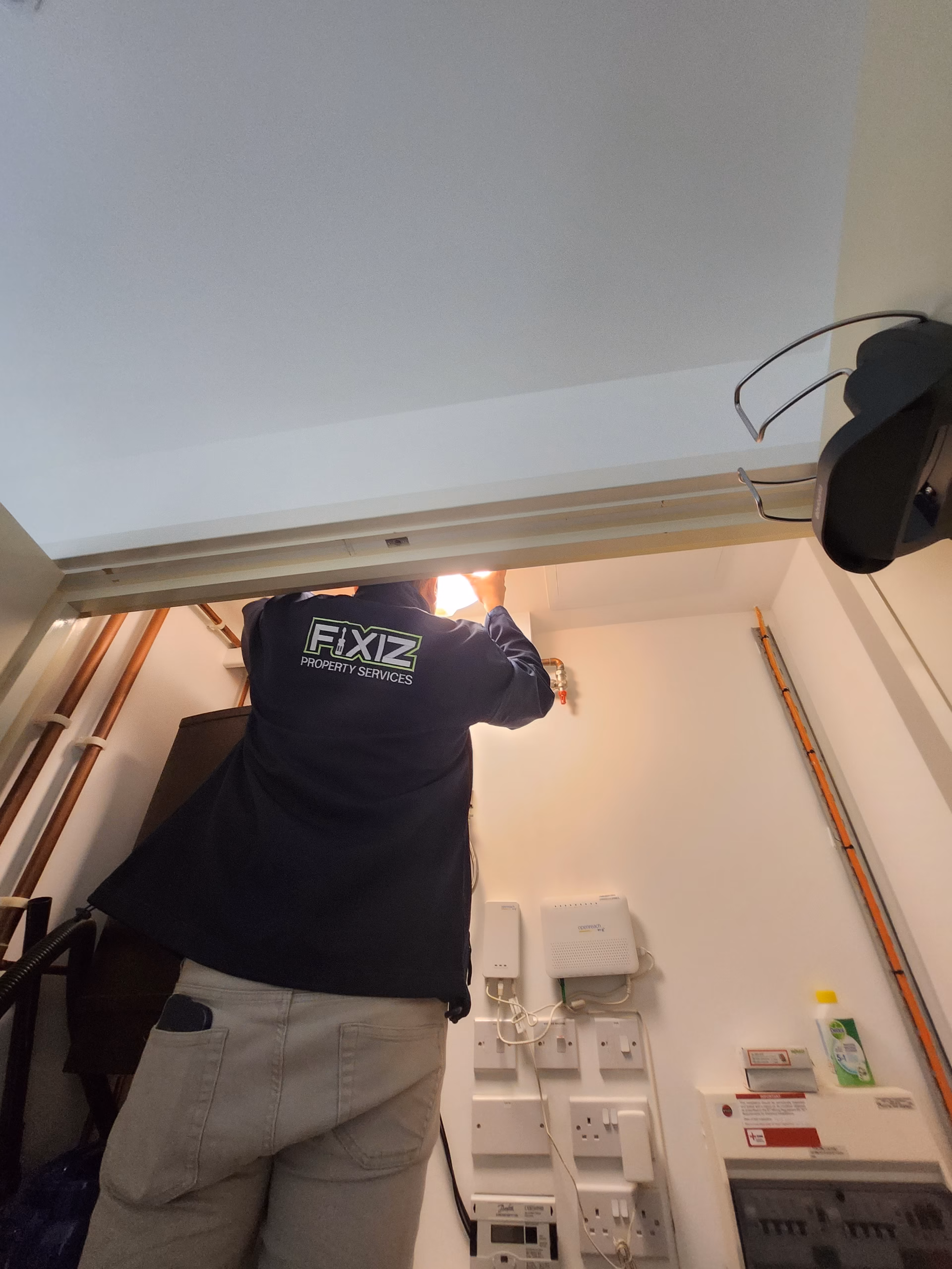Fixiz team at work — London building project