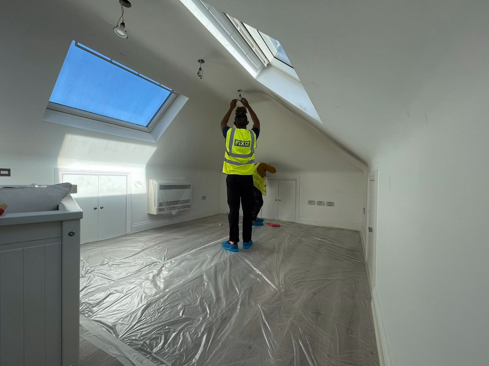 Fixiz team at work — London building project
