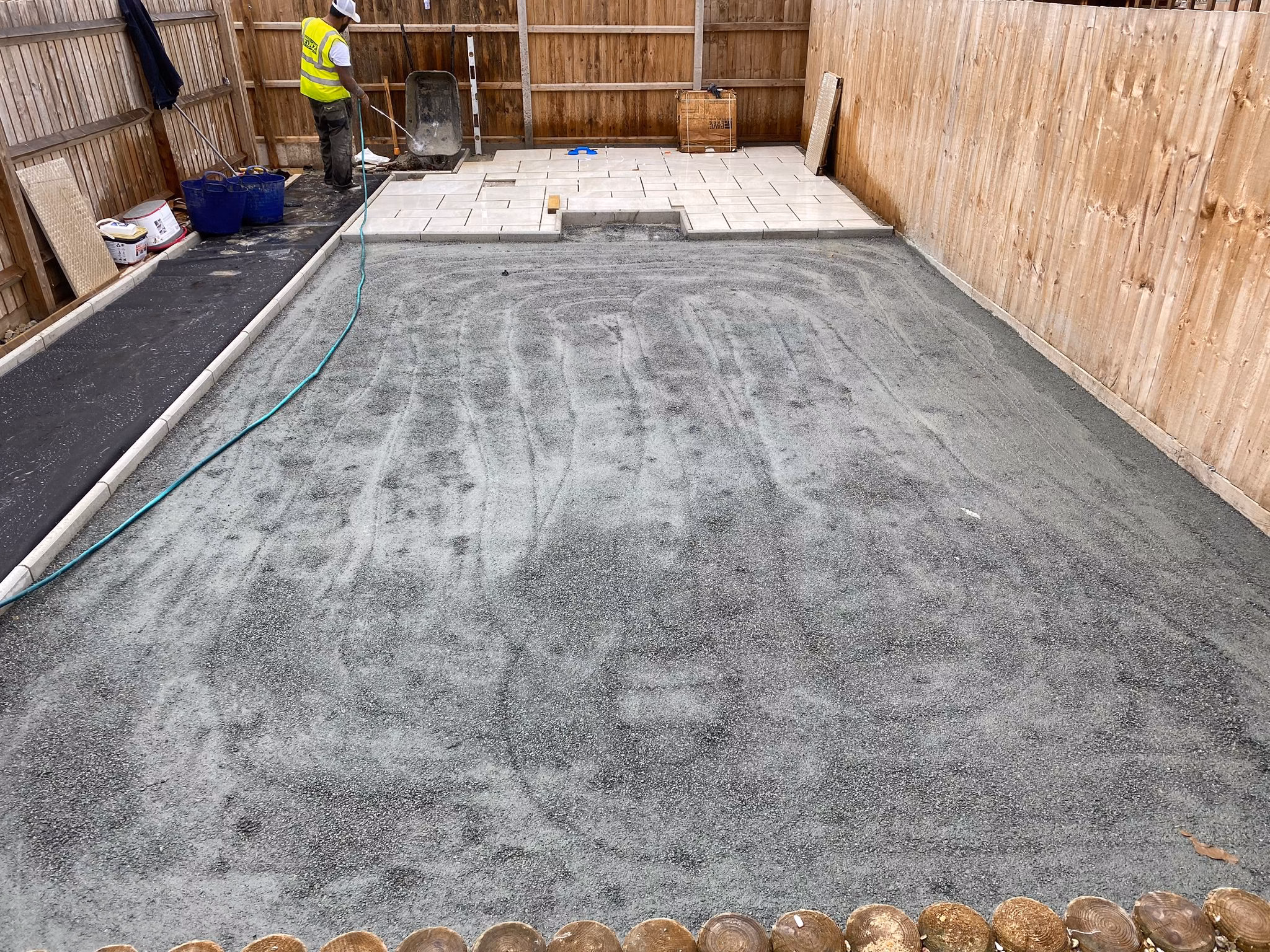 Fixiz team at work — London building project
