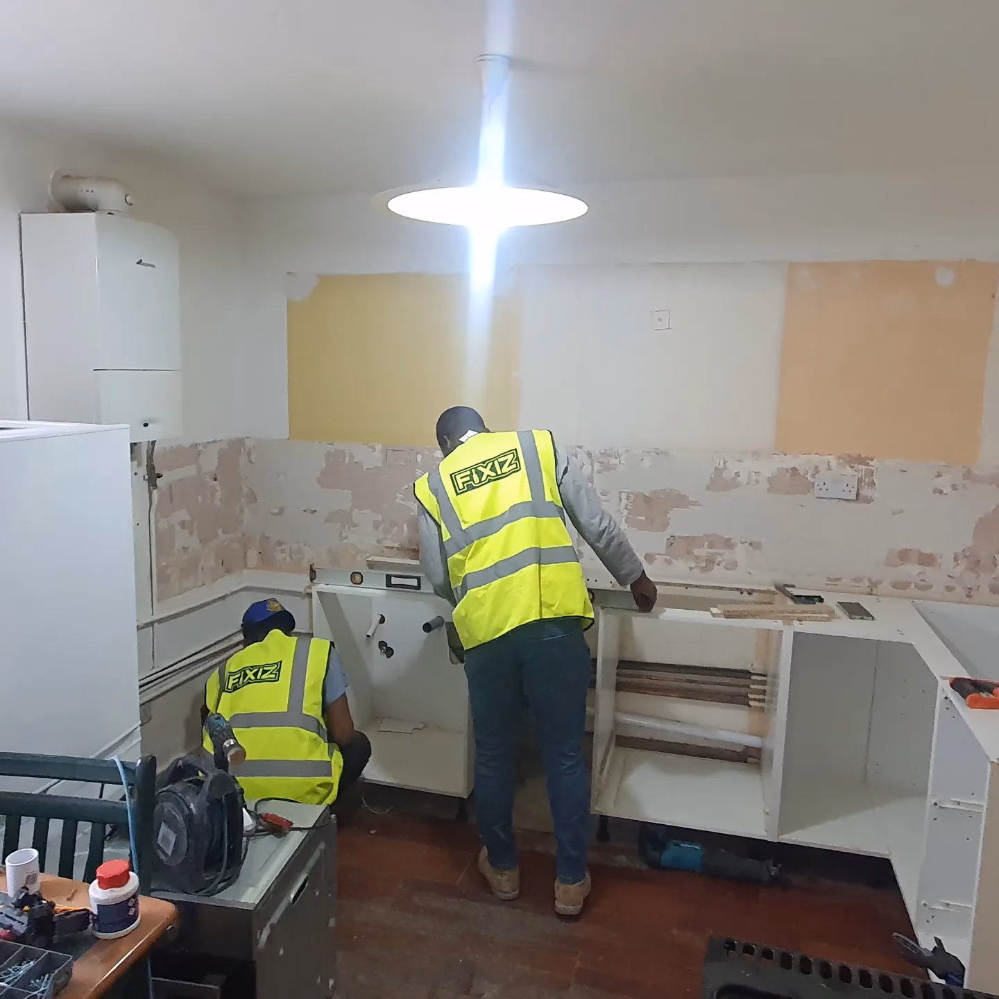 Fixiz team at work — London building project